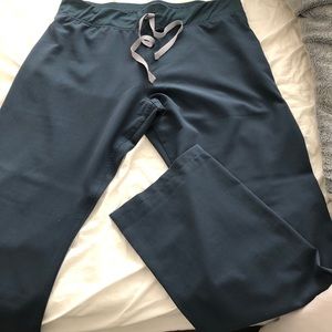 Figs Livingston Basic Scrub Pants